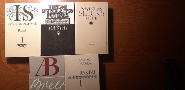 Lietuvių rašytojų raštai iki 1990 metų