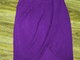 Violetinė suknelė su klostėmis priekyje