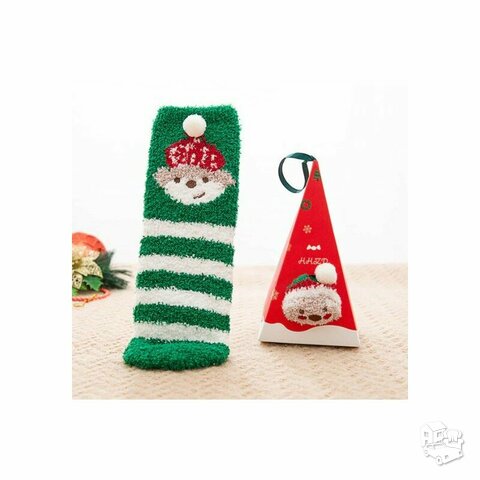 Šiltos kojinės su Kalėdiškais motyvais. Minkštos, šiltos ir