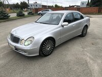 Mercedes-Benz E320, 3.2 l., sedanas