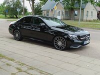 Mercedes-Benz E220, 2.0 l., sedanas