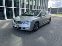 Honda Civic, 1.3 l., sedanas