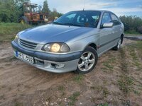 Toyota Avensis, 2.0 l., hečbekas