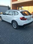 BMW X1, 2.0 l., visureigis