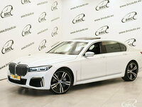 BMW 750, 4.4 l., sedanas