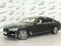 BMW 750, 4.4 l., sedanas