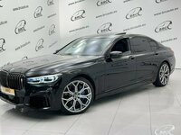 BMW 750, 4.4 l., sedanas