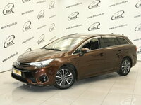 Toyota Avensis, 2.0 l., universalas