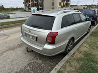 Toyota Avensis, 2.0 l., universalas