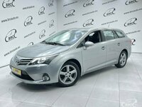 Toyota Avensis, 2.0 l., universalas