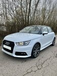 Audi A1, 1.0 l., hečbekas