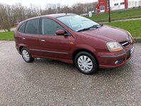 Nissan Almera Tino, 2.2 l., hečbekas