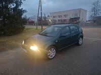 Volkswagen Golf, 1.6 l., hečbekas