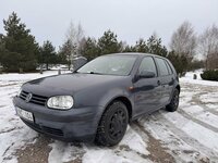 Volkswagen Golf, 1.6 l., hečbekas