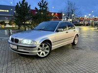 BMW 318, 1.9 l., sedanas