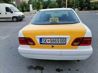 Mercedes-Benz E220, 2.2 l., sedanas