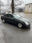 Mercedes-Benz E270, 2.7 l., sedanas