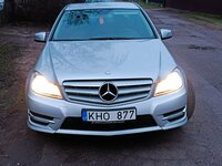 Mercedes-Benz C220, 2.2 l., sedanas