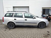 Opel Astra, 2.0 l., universalas