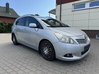 Toyota Verso, 2.0 l., universalas