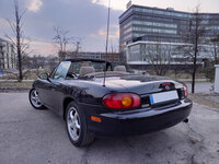Mazda MX-5, 1.8 l., kabrioletas