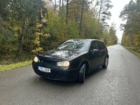 Volkswagen Golf, 1.8 l., hečbekas