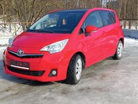 Toyota -kita-, 1.3 l., hečbekas