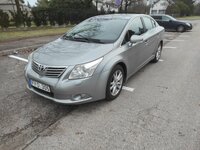 Toyota Avensis, 2.0 l., sedanas