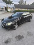Mercedes-Benz E300, 2.1 l., sedanas