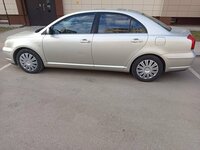 Toyota Avensis, 2.0 l., sedanas