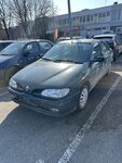 Renault Megane, 2.0 l., sedanas