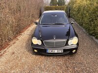Mercedes-Benz C220, 2.2 l., sedanas