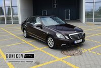 Mercedes-Benz E220, 2.1 l., sedanas