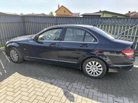 Mercedes-Benz C220, 2.1 l., sedanas