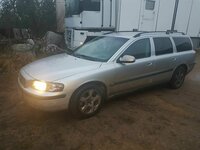 Volvo V70 2003 m dalys