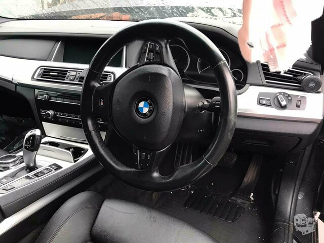 BMW 730 2014 m dalys