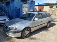 Toyota Avensis I 2001 m dalys