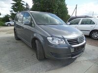 Volkswagen Touran 2008 m dalys