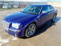 Chrysler 300C 2006 m dalys