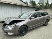 Skoda Superb II 2010 m dalys