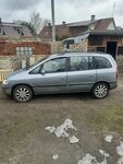 Opel Zafira 2003 m dalys