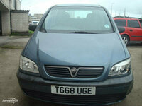 Opel Zafira A 2001 m dalys