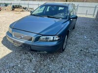 Volvo V70 2002 m dalys