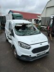 Ford Transit Courier 2020 m dalys