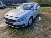 Volvo V60 2017 m dalys