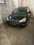 Toyota Avensis Verso 2004 m dalys