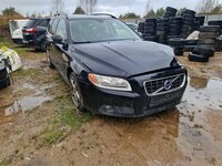 Volvo V70 2011 m dalys