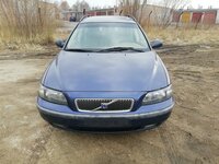 Volvo V70 II 2002 m dalys