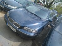 Volvo V70 2002 m dalys