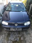 Volkswagen Golf IV 2000 m dalys